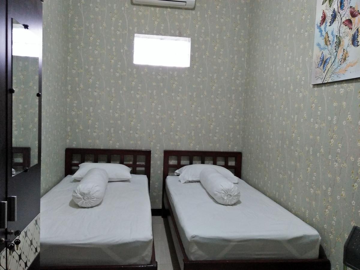 Papyrus Homestay Banyuwangi  Exterior foto
